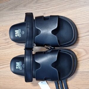 SM New York Steve Madden Black Slide Sandals